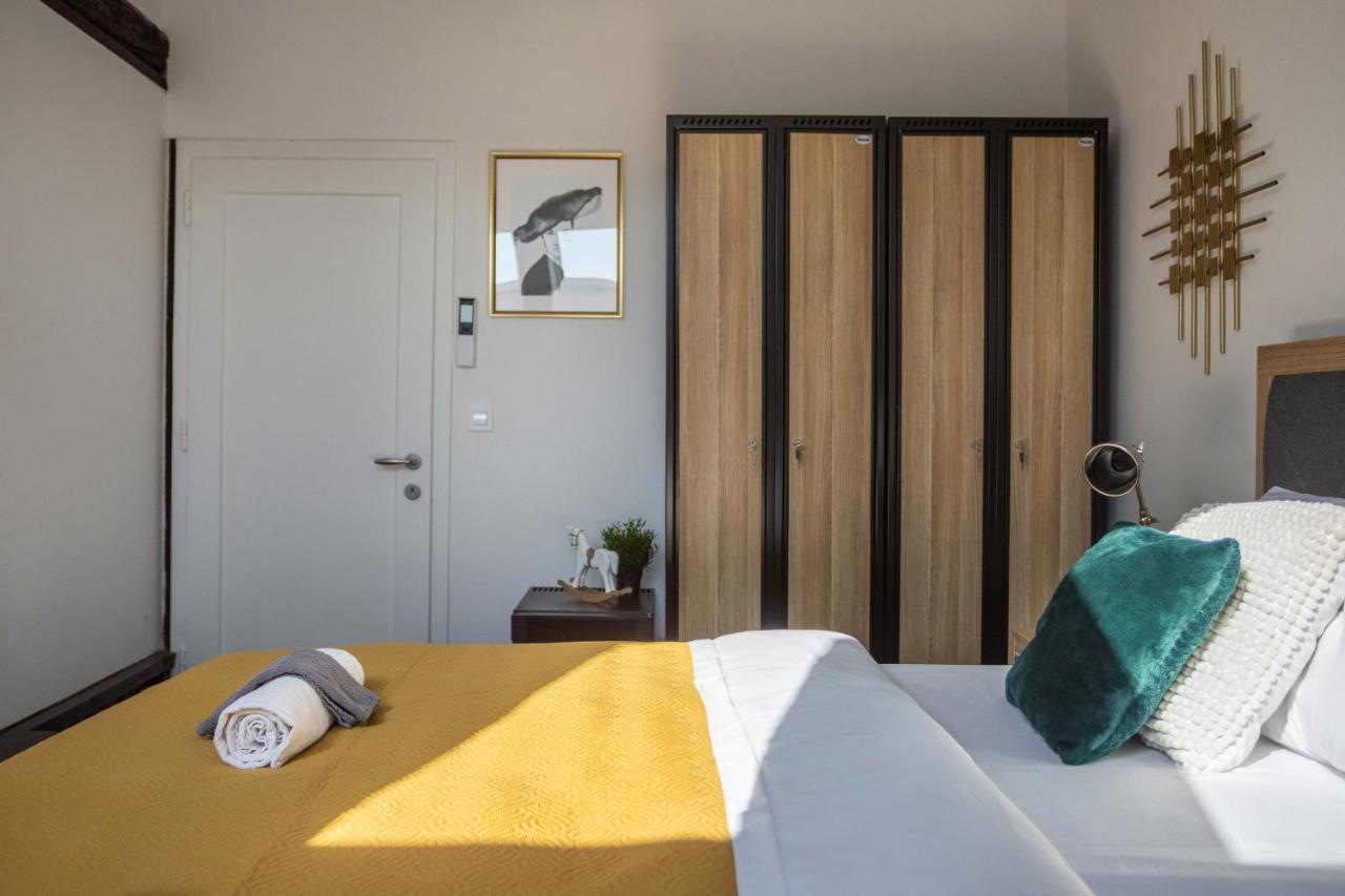 Kvaternik Square Rooms Zagabria Esterno foto