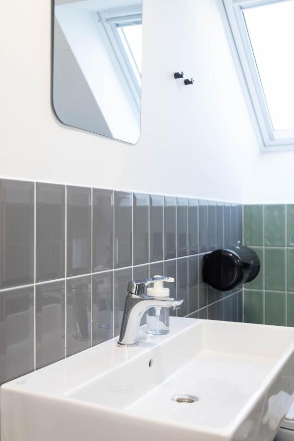 Kvaternik Square Rooms Zagabria Esterno foto